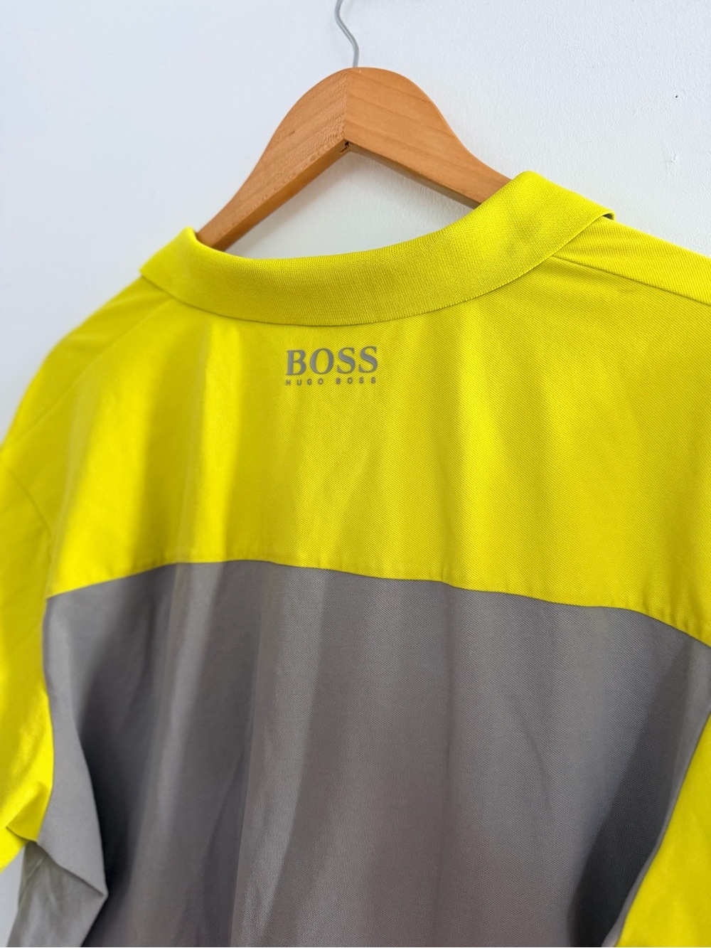 BOSS Men's Polo in Yellow & Gray Like New
